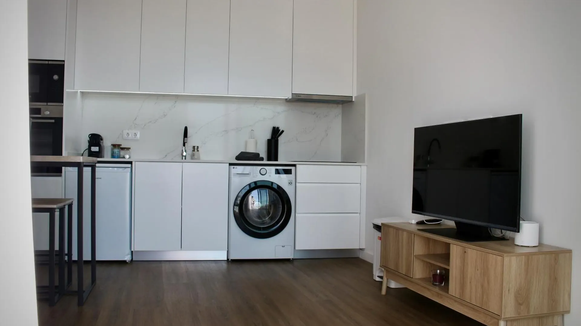 Like Home I - Vista Mar E Ambiente Relaxante フンシャル 0*,